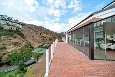 Welcome to 343 Emerald Bay - a fully furnished, contemporary - photo 25