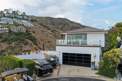 Welcome to 343 Emerald Bay - a fully furnished, contemporary - photo 27