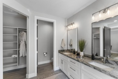 This is your chance to own an entire building of 11 luxury town - photo 27