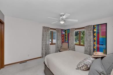 Diamond Lake-Deeded Lake Access, Relax on the full size deck - photo 4