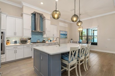 Experience the perfect blend of luxury, privacy, and Florida - photo 11