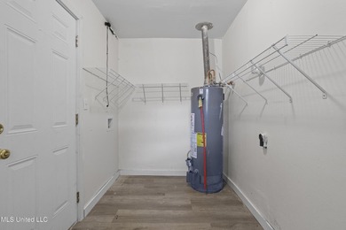 Freshly updated this 3-bedroom, 1-bath home at 148 Lafayette - photo 16