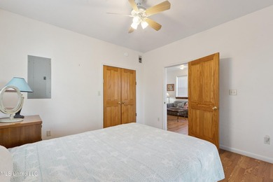 Classic elevated coastal cottages at 10450 MS 603 in Bay St - photo 6