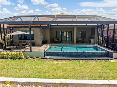 Experience the perfect blend of luxury, privacy, and Florida - photo 47
