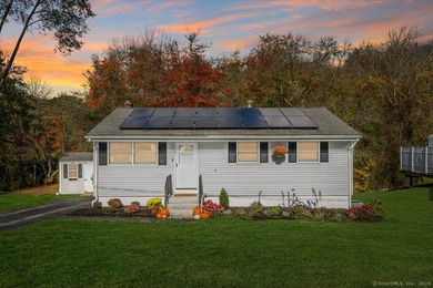 (private lake, pond, creek) Home For Sale in Stonington Connecticut