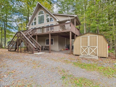 Lake Home For Sale in Pocono Lake, Pennsylvania