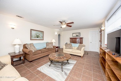 Money - Maker! Three-bedroom, two-bath fully furnished home in - photo 11