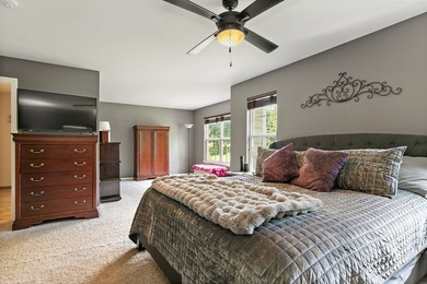 Charming, inviting, and move in ready, this spacious 3 bedroom + - photo 17