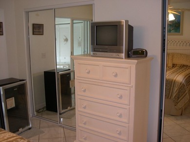 Very low maintenance and boat dockage fees!!! Great top (3rd) - photo 17