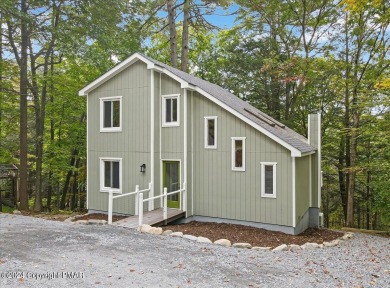 Lake Home For Sale in Bushkill, Pennsylvania