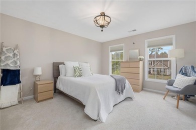 Nestled beautifully on a well manicured quiet lot in Seventeen - photo 27