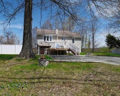 Here's a fantastic opportunity for an owner-occupied investment - photo 2