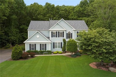 Nestled beautifully on a well manicured quiet lot in Seventeen - photo 38