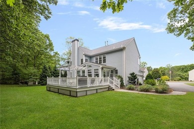Nestled beautifully on a well manicured quiet lot in Seventeen - photo 40