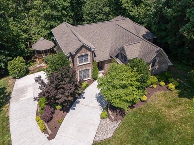 Tucked away in one of Hixson's most exclusive neighborhoods - photo 5