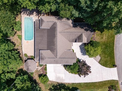 Tucked away in one of Hixson's most exclusive neighborhoods - photo 6