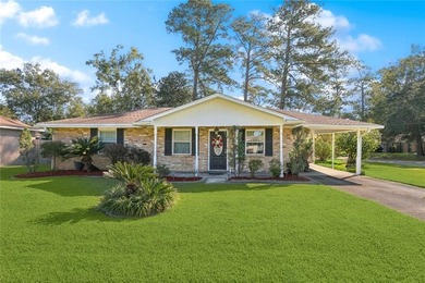 Lake Pontchartrain Home For Sale in Slidell Louisiana