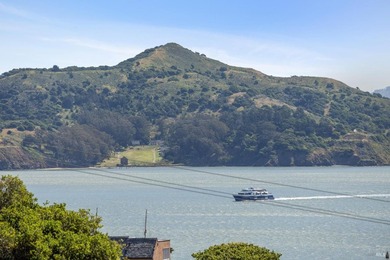 Must See! Rare trophy property with solid cap rate and upside - photo 4
