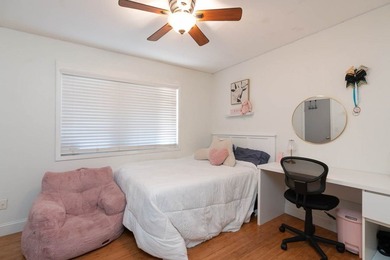 Welcome to this beautifully maintained 4-bedroom, 2.5-bath home - photo 14