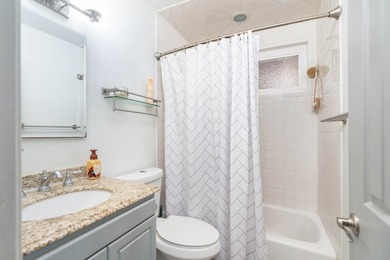 Welcome to this beautifully maintained 4-bedroom, 2.5-bath home - photo 16