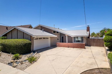 Welcome to this beautifully maintained 4-bedroom, 2.5-bath home - photo 26