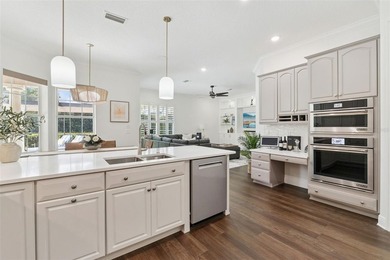 Welcome to a truly exceptional custom home in Keene's Pointe - photo 29