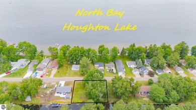 Houghton Lake Lot For Sale in Houghton Lake Michigan