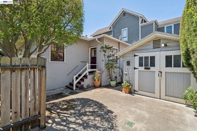 Alameda craftsman home with a history dating back to the early - photo 6