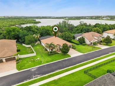 This exceptional home features a thoughtfully designed tri-split - photo 57