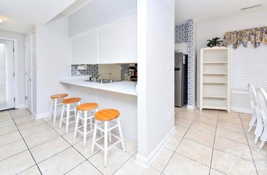Welcome to your dream coastal getaway! Perfectly situated - photo 7