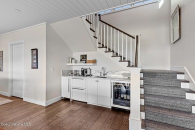 Cottage 27 is a beautifully crafted home in the heart of Gozzer - photo 11