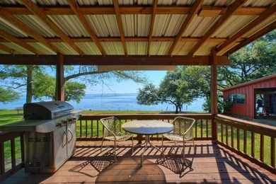 Discover a rare UNRESTRICTED waterfront retreat on Toledo Bend - photo 15