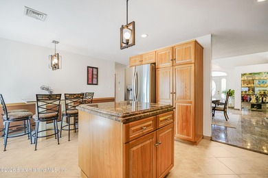 Welcome to 274 Retford Avenue! This beautiful broadside ranch is - photo 20