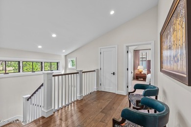 Cottage 27 is a beautifully crafted home in the heart of Gozzer - photo 25