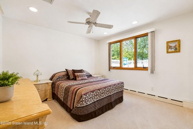 Welcome to 274 Retford Avenue! This beautiful broadside ranch is - photo 29