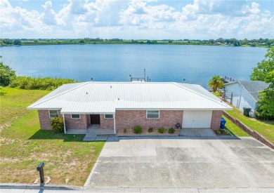 Lake Home For Sale in Lake Alfred, Florida