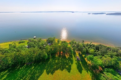 Discover a rare UNRESTRICTED waterfront retreat on Toledo Bend - photo 35