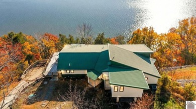 Spectacular views. Prime marina location. Investor-ready - photo 6