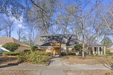 Come Check out this wonderful home in the secluded neighborhood - photo 2