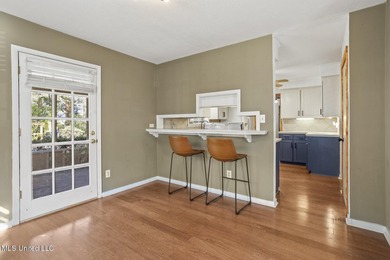 Come Check out this wonderful home in the secluded neighborhood - photo 8