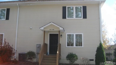 Lake Townhome/Townhouse For Sale in Littleton, North Carolina