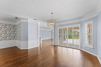 Motivated seller, bring all offers. Welcome to this beautifully - photo 8