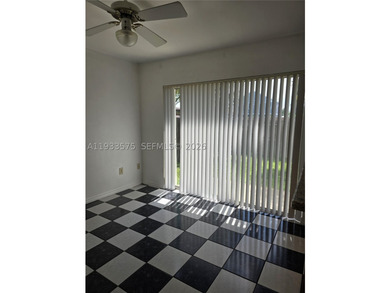 GREAT HOME IN A GREAT LOCATION, THIS AMPLE HOME WITH 4 BESROOMS - photo 12