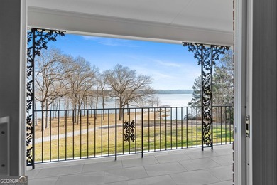 LAKE TOBESOFKEE WATERFRONT ESTATE WITH 525 FEET OF SHORELINE, 2 - photo 16