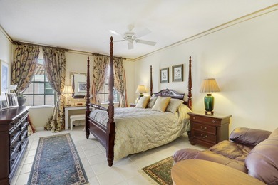 Nestled in the highly sought-after Tequesta Oaks community, this - photo 19