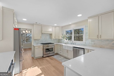 LAKE TOBESOFKEE WATERFRONT ESTATE WITH 525 FEET OF SHORELINE, 2 - photo 27