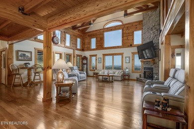 STUNNING! Luxury log home nestled on just over 8 acres with 270 - photo 8