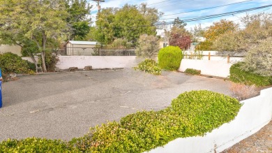 Work and live from home!  This mixed-used zoned property (MX-L)