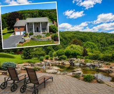 AN EXTRAORDINARY PRIVATE ESTATE RETREAT ON OVER 3 BEAUTIFULLY - photo 1