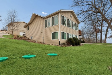 Experience lakefront living at Lake Ponderosa, where stunning - photo 5